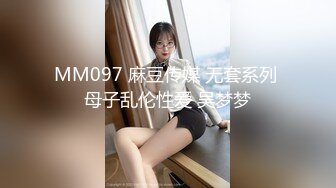 高颜值极品网红女神的诱惑，丝袜高跟情趣小野猫撩骚互动狼友，听狼友指挥揉奶抠逼浪叫不止