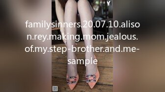 Onlyfans推特网红 极品身材颜值眼镜娘 xreindeers 欲求不满漂亮大奶人妻吃鸡啪啪2