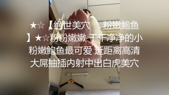 《家庭乱伦》带兄弟去家里蹂躏丈母娘三个洞一起操让淫荡丈母娘爽上天