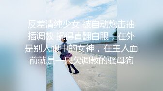 轻熟女美少妇露脸自慰，和网民们撩骚，近景特写掰开粉嫩小穴