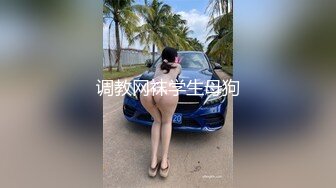 【新片速遞】  酒吧女厕全景偷拍口罩小姐姐嘘嘘❤️BB非常干净