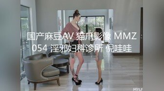 黄衣00后萌萌小美女 大长腿苗条精致身材，粉嫩嫩的撩人感觉沸腾情欲，鸡巴硬邦邦后入啪啪猛操揉捏狠狠碰撞