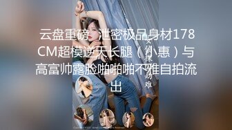 女友发骚了，掰开给我看