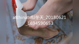 《震撼网红❤私拍秘泄密》▶群狼求档Onlyfans百万粉丝▶可盐可甜撸铁健身教练Yummy露脸私拍~啪啪紫薇COSER非常反差 (6)