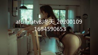 【自整理】Pornhub博主KyleiEllish 视觉冲击力极强的巧克力大屌配小白虎骚逼  最新视频合集【100V】 (50)